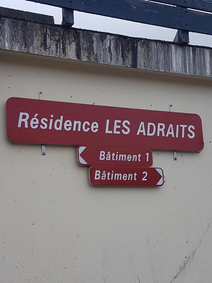 Fabuleux - Les Adraits - Studio calme et Terrasse S-O Les Rousses Extérieur photo